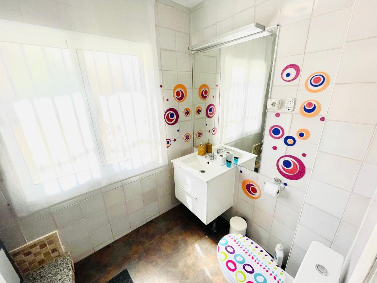 Bonito Apartamento Junto A Playa Centro فوينخيرولا المظهر الخارجي الصورة