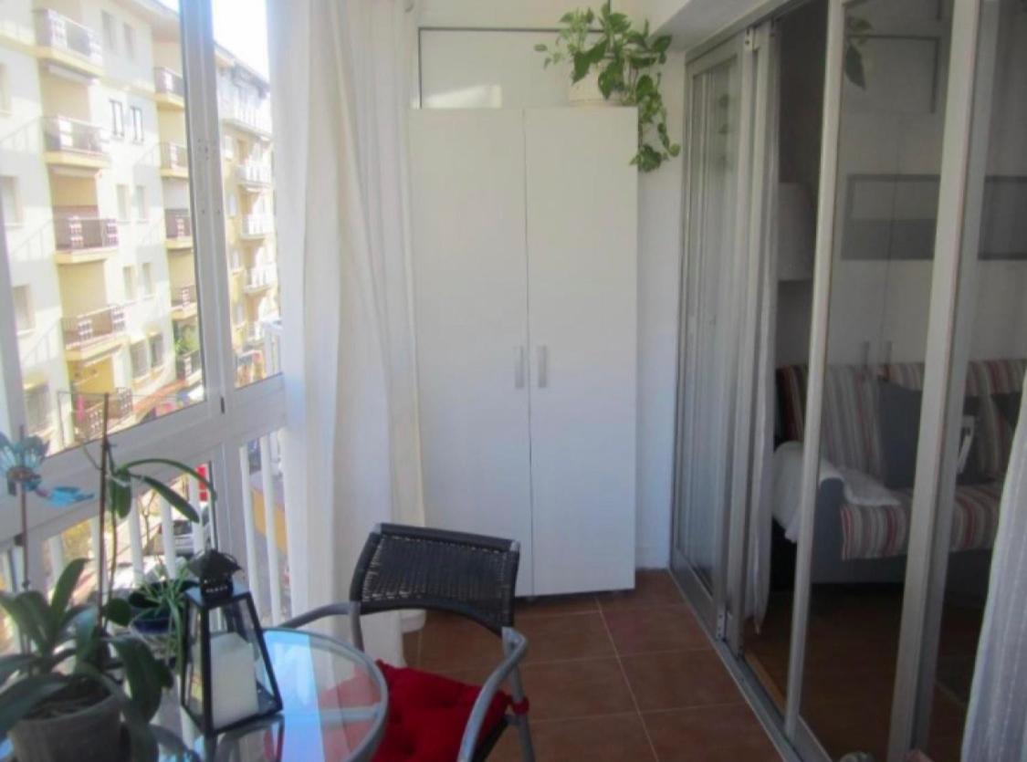 Bonito Apartamento Junto A Playa Centro فوينخيرولا المظهر الخارجي الصورة