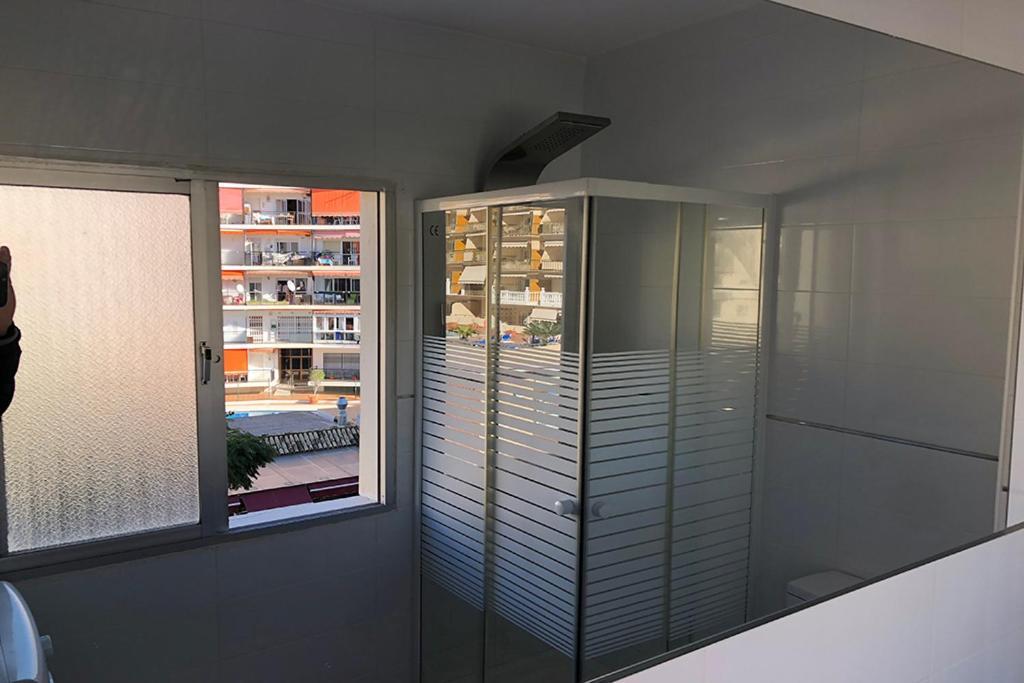 Bonito Apartamento Junto A Playa Centro فوينخيرولا المظهر الخارجي الصورة